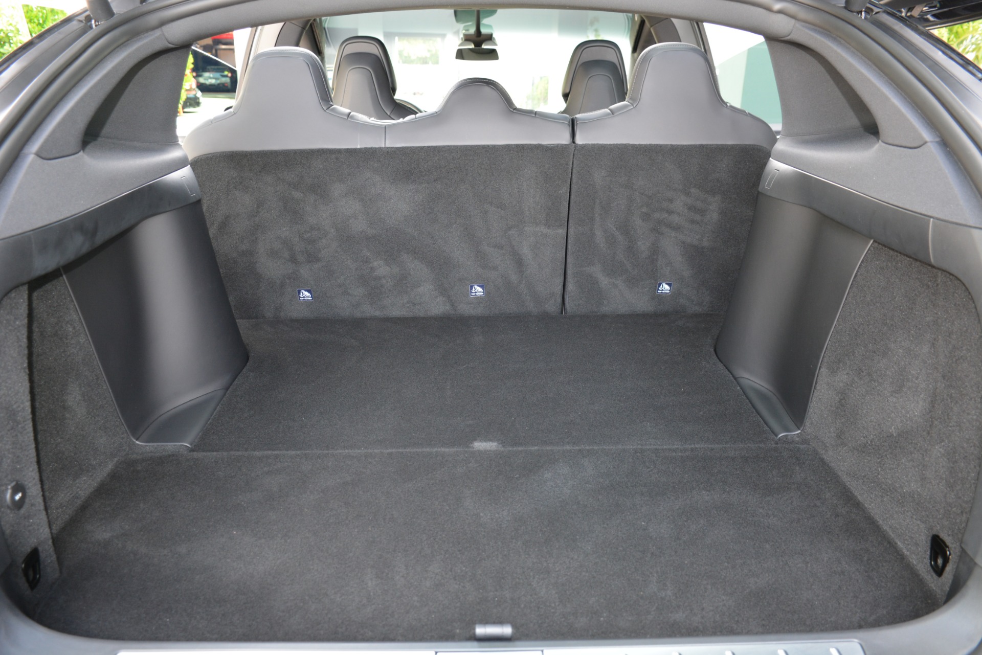 Used-2017-Tesla-Model-X-75D