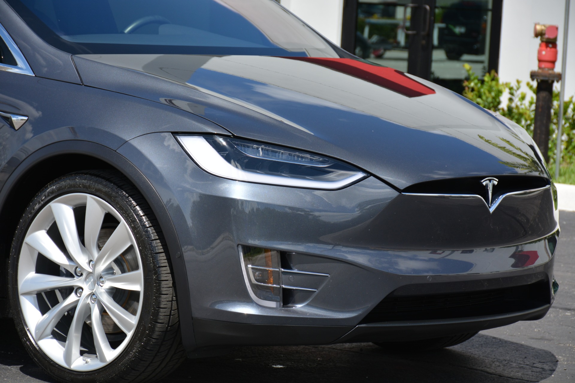 Used-2017-Tesla-Model-X-75D