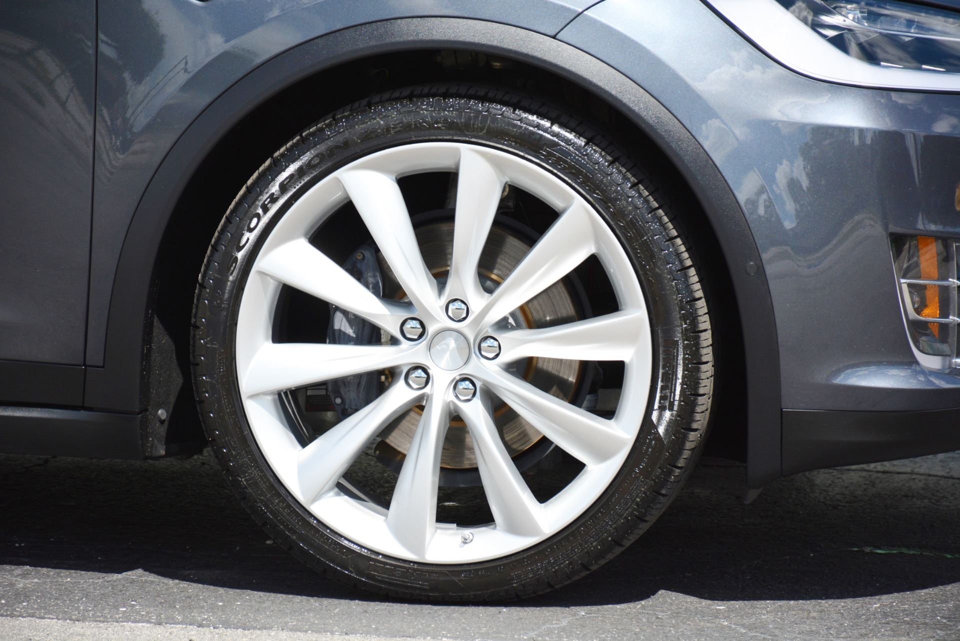 Used-2017-Tesla-Model-X-75D