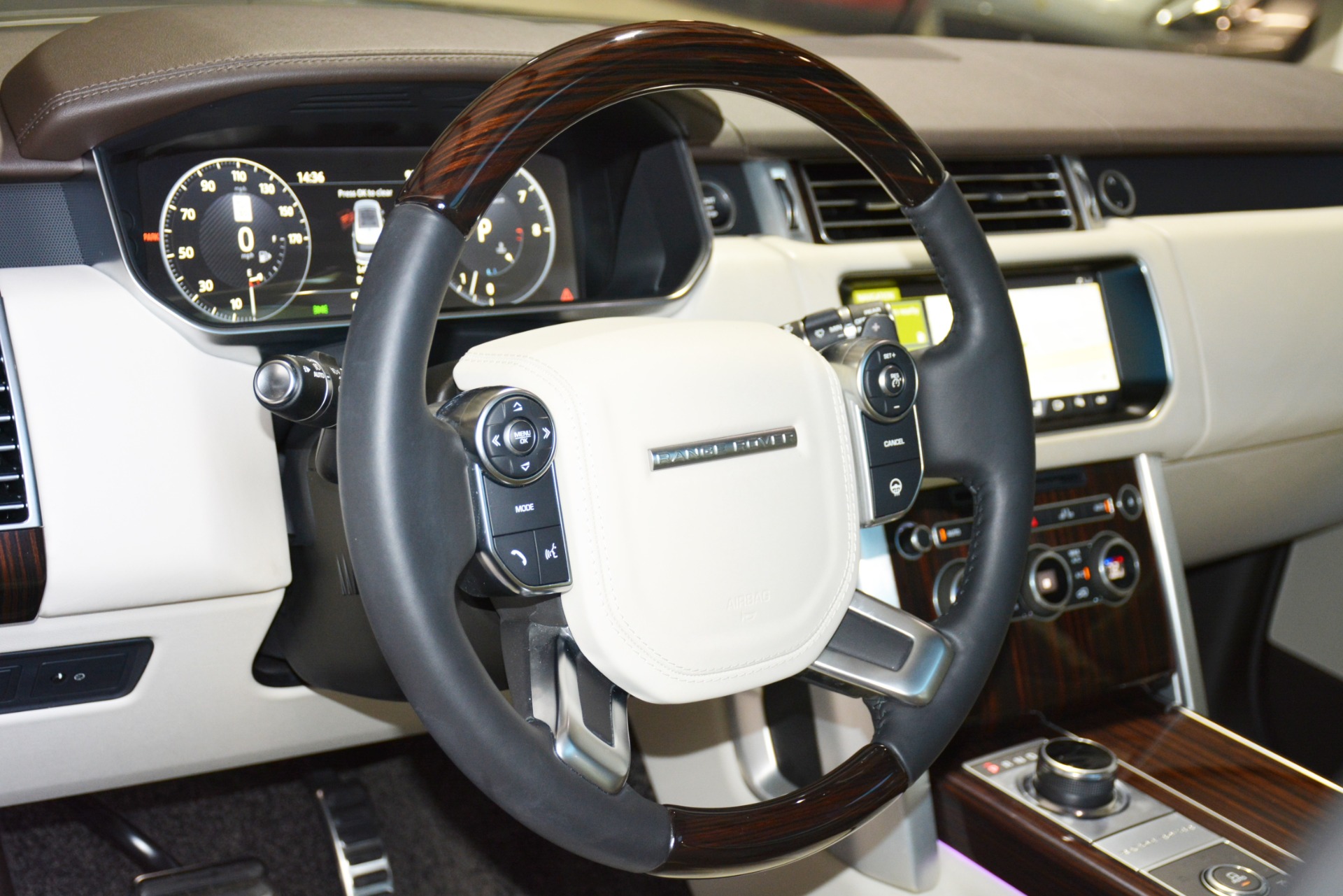 Used-2017-Land-Rover-Range-Rover-Supercharged-LWB