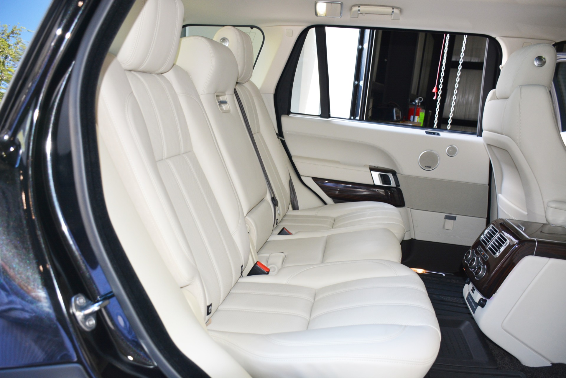 Used-2017-Land-Rover-Range-Rover-Supercharged-LWB