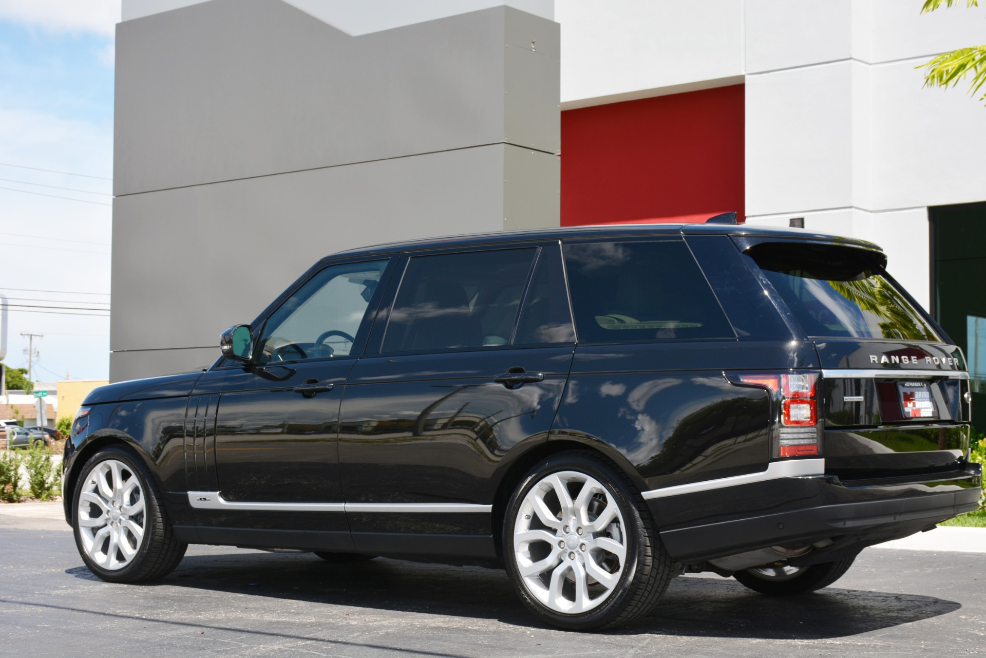 Used-2017-Land-Rover-Range-Rover-Supercharged-LWB