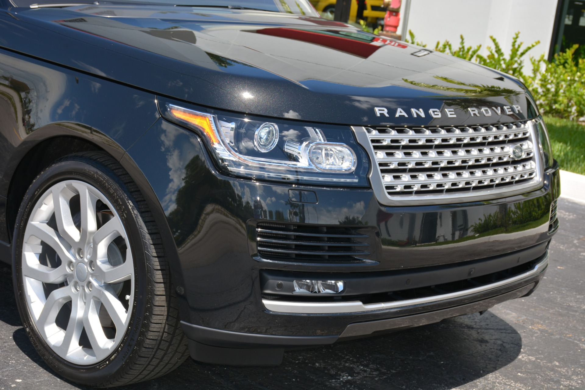 Used-2017-Land-Rover-Range-Rover-Supercharged-LWB