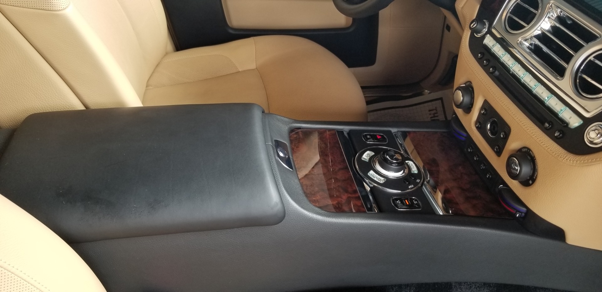 Used-2013-Rolls-Royce-Ghost