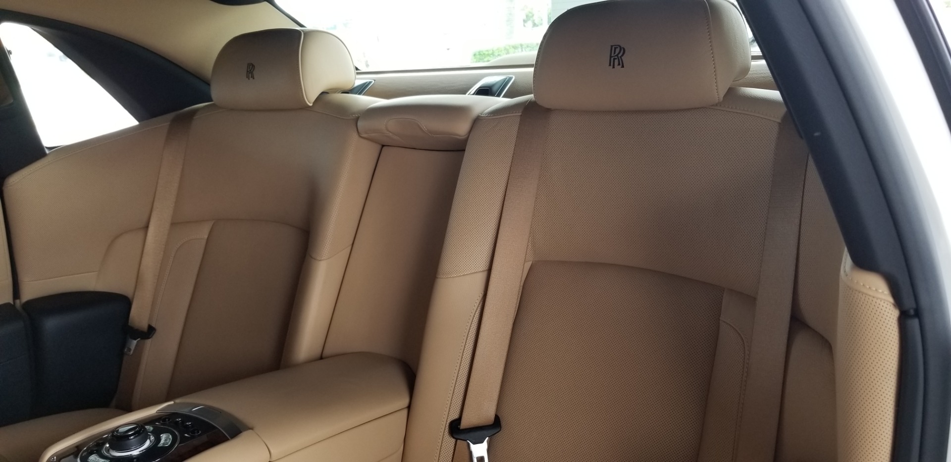 Used-2013-Rolls-Royce-Ghost
