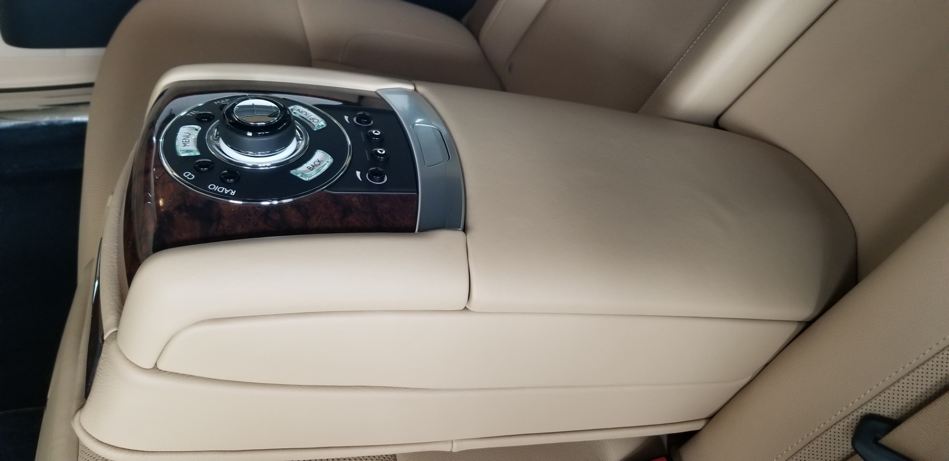 Used-2013-Rolls-Royce-Ghost