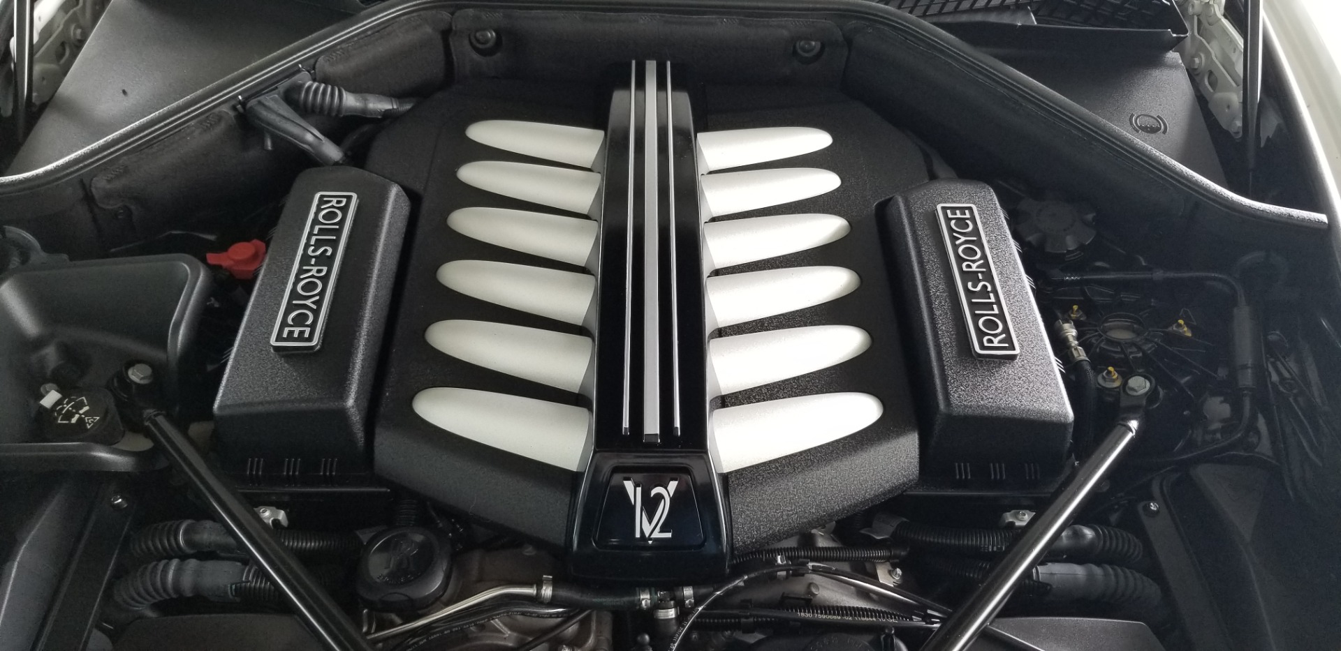 Used-2013-Rolls-Royce-Ghost