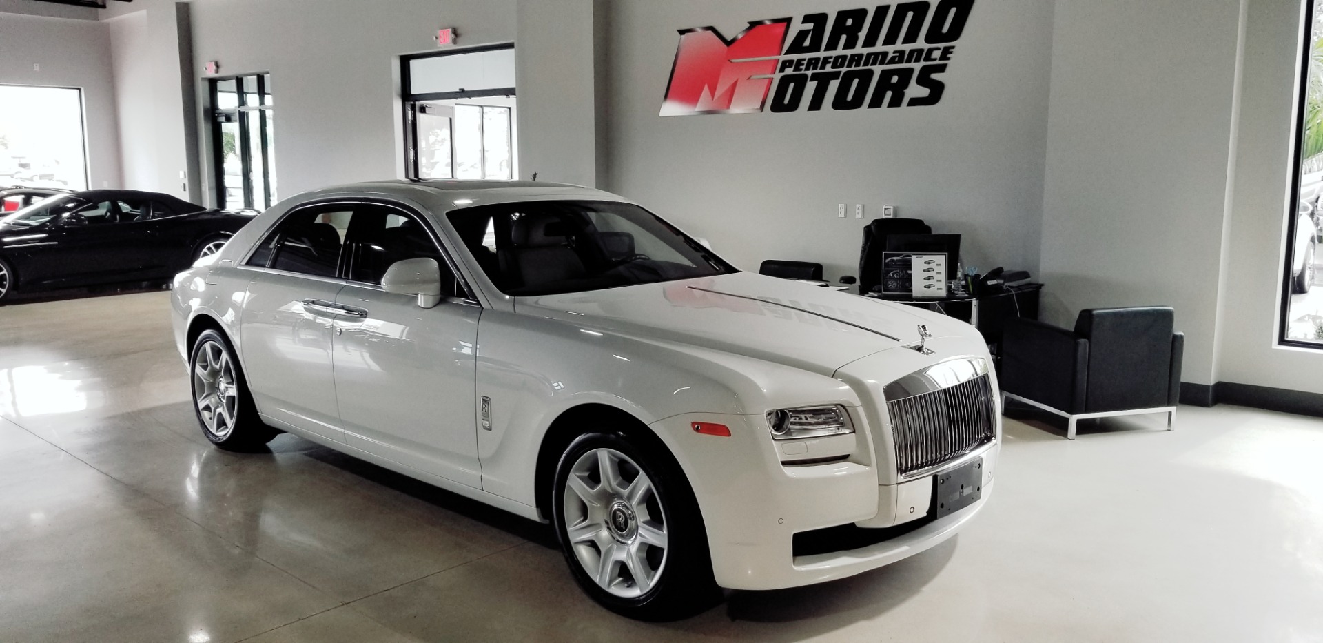 Used-2013-Rolls-Royce-Ghost