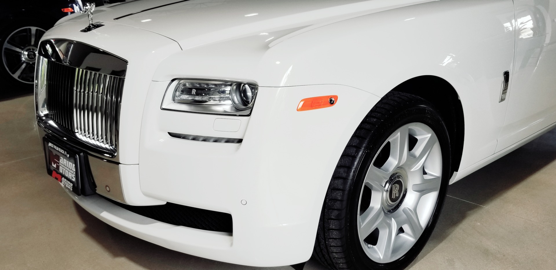 Used-2013-Rolls-Royce-Ghost
