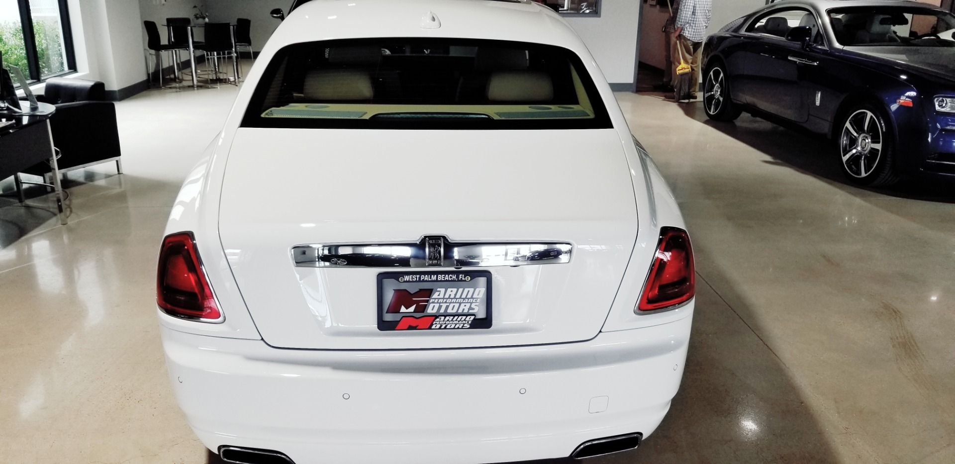 Used-2013-Rolls-Royce-Ghost
