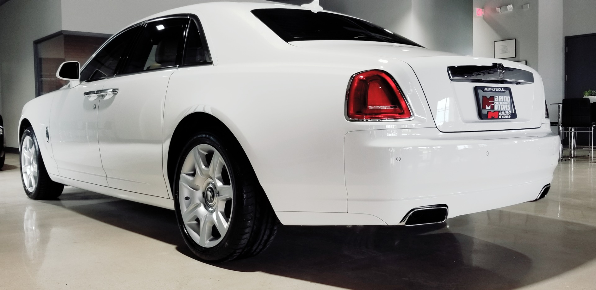 Used-2013-Rolls-Royce-Ghost