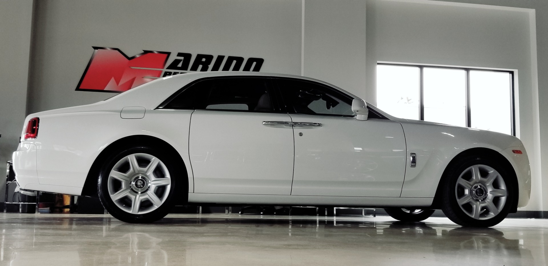 Used-2013-Rolls-Royce-Ghost