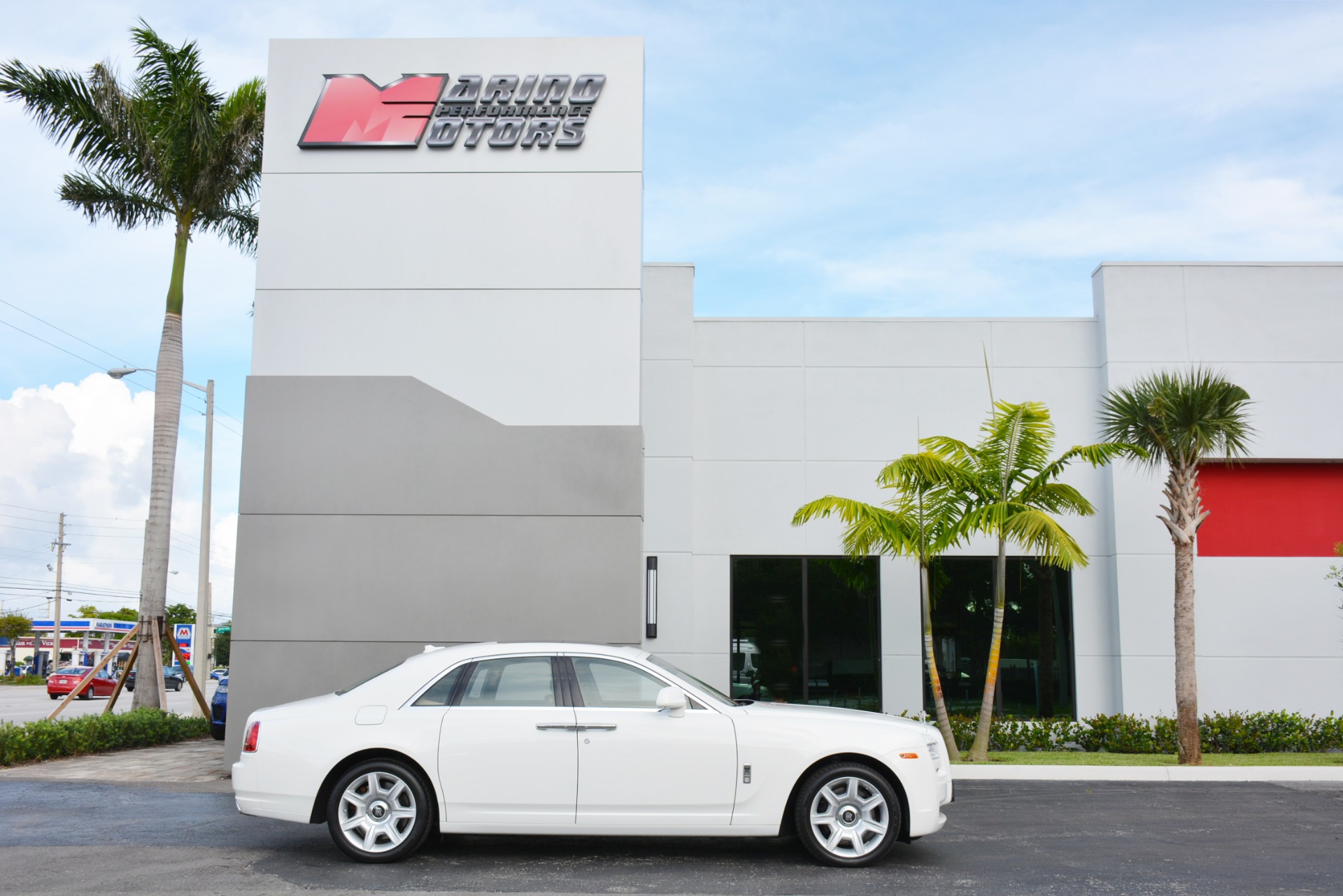 Used-2013-Rolls-Royce-Ghost