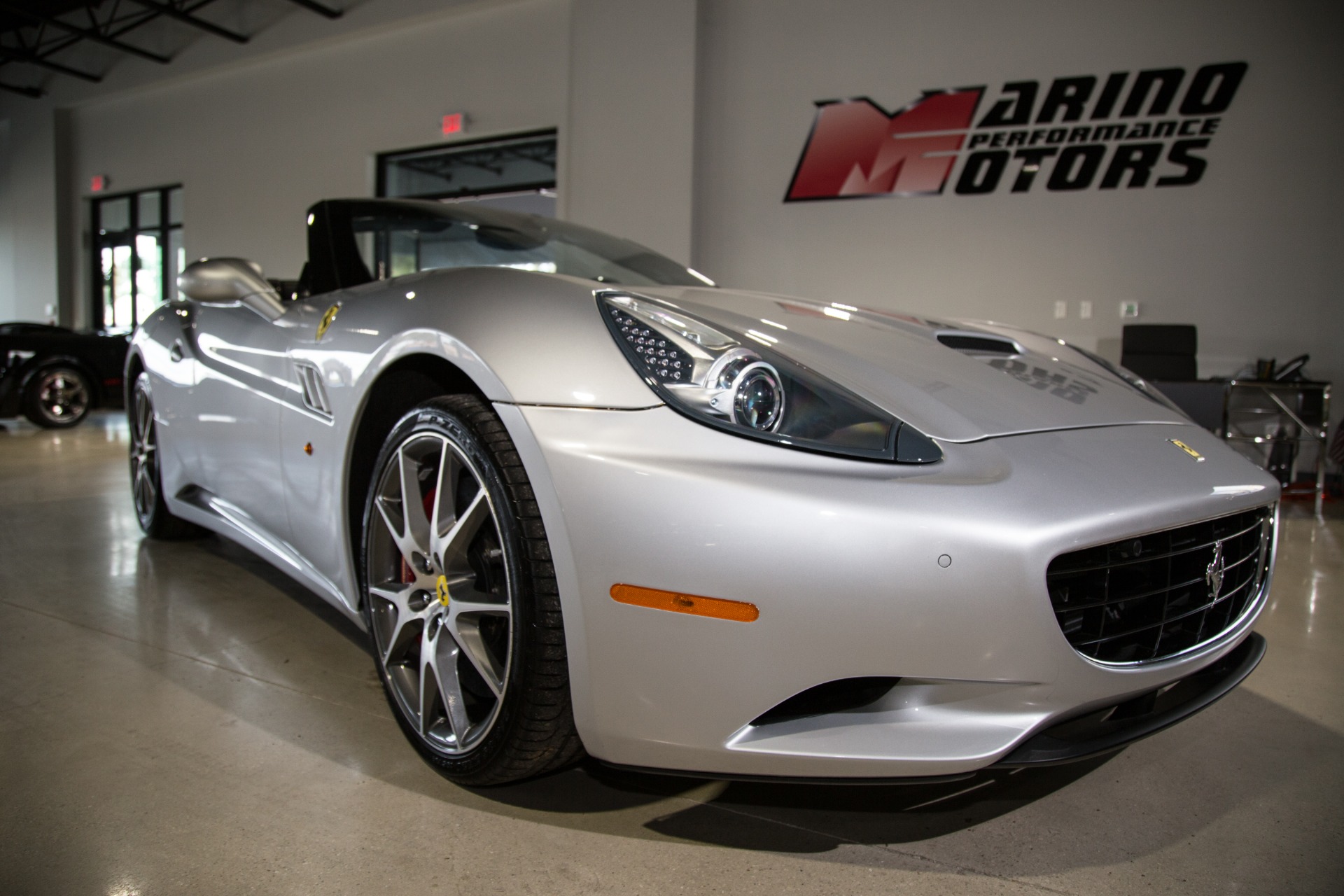 Used-2010-Ferrari-California