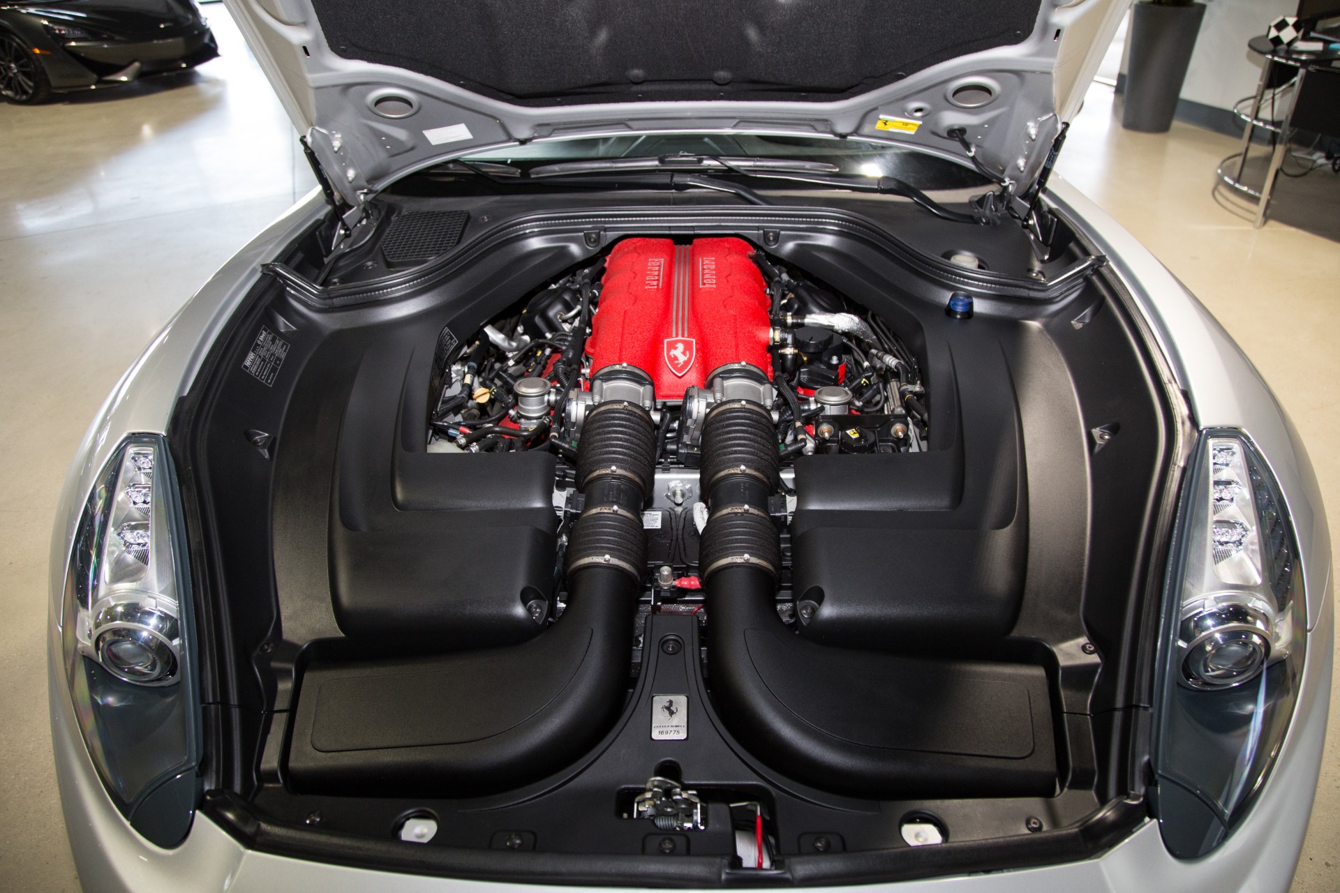 Used-2010-Ferrari-California