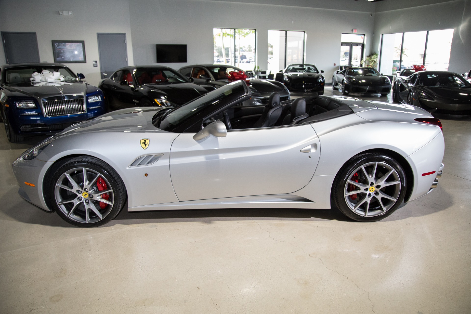 Used-2010-Ferrari-California