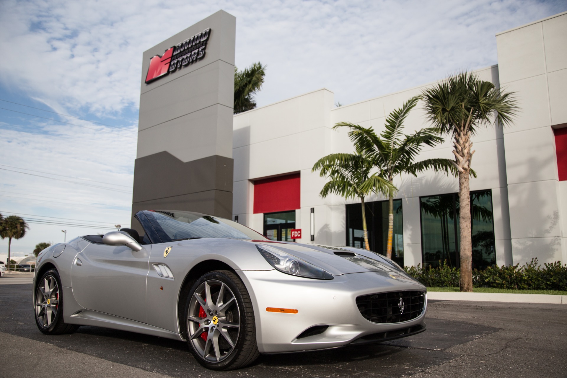 Used-2010-Ferrari-California