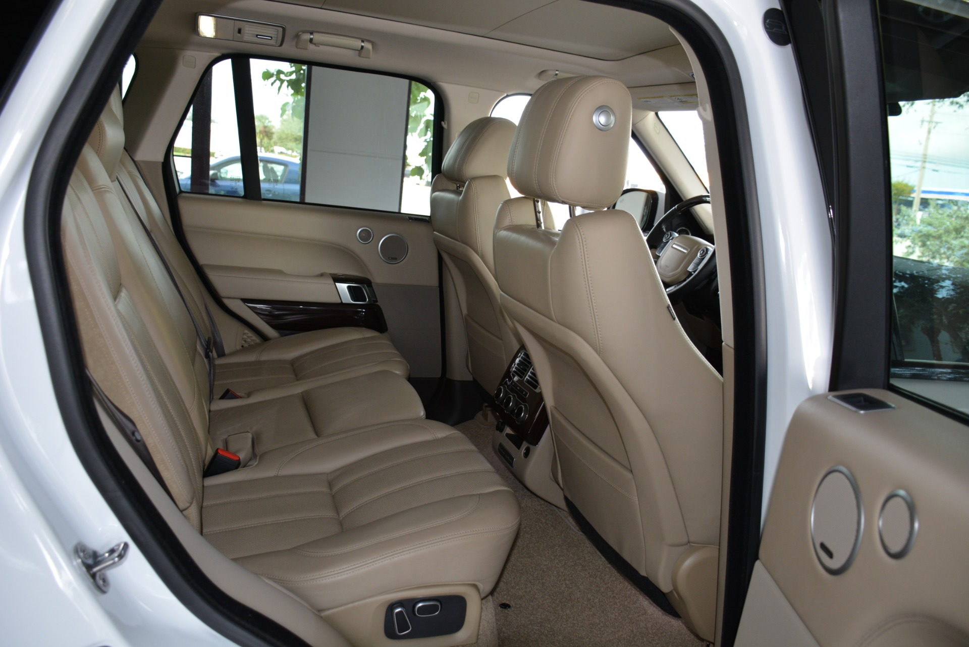 Used-2015-Land-Rover-Range-Rover-Supercharged