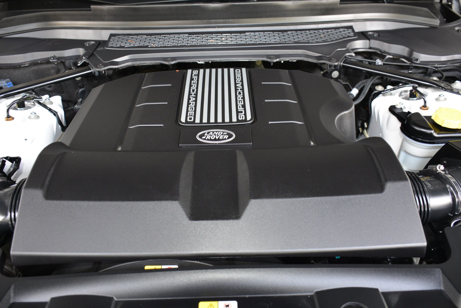 Used-2015-Land-Rover-Range-Rover-Supercharged