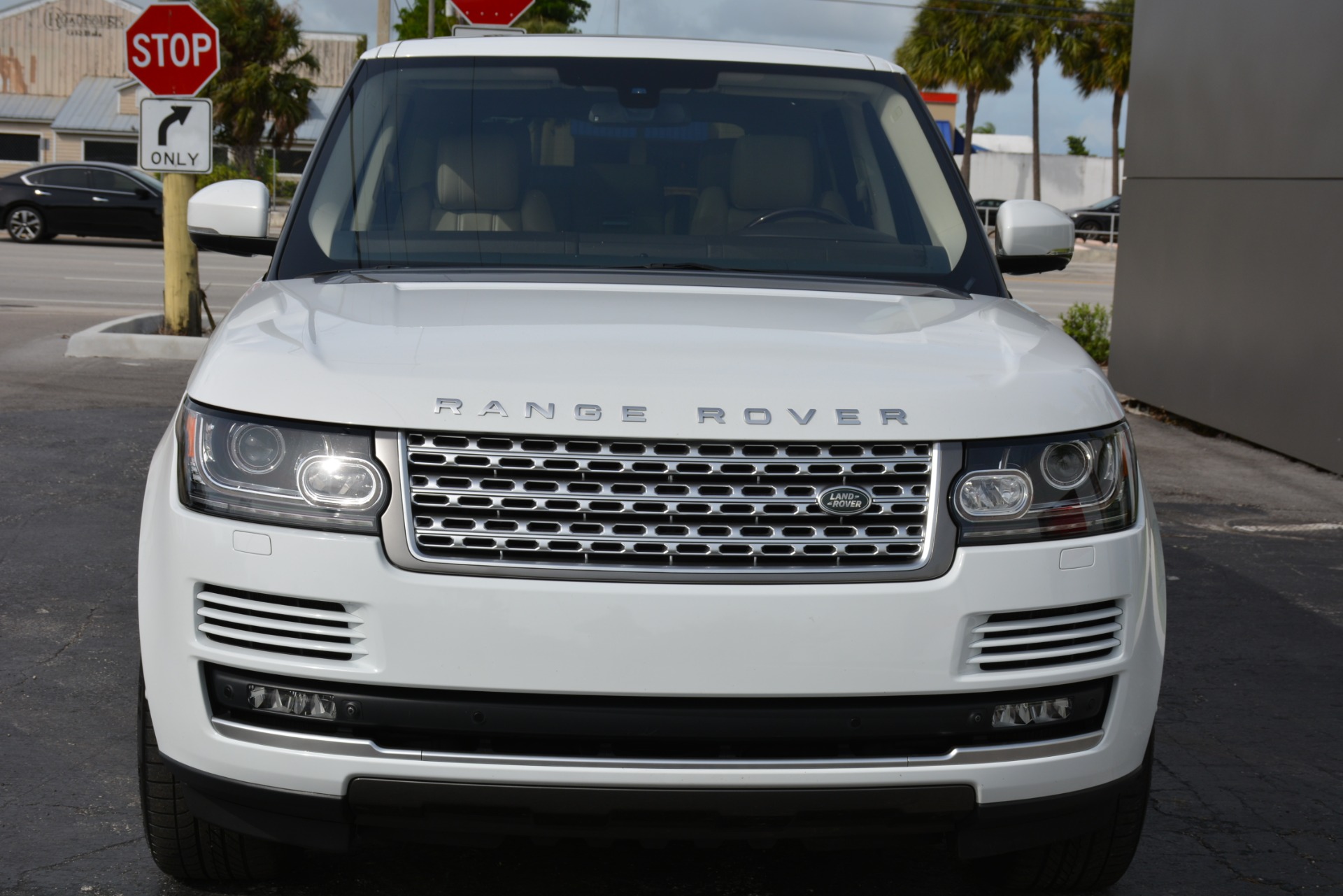 Used-2015-Land-Rover-Range-Rover-Supercharged
