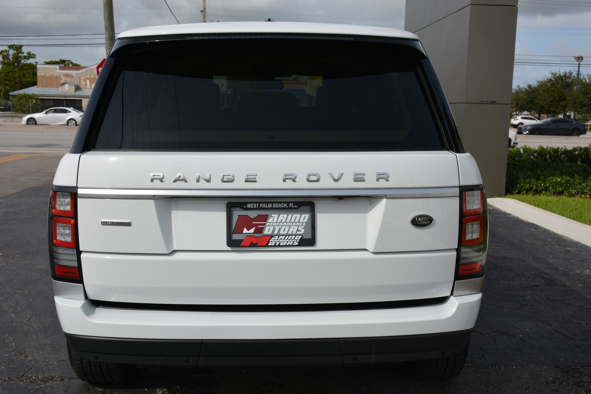 Used-2015-Land-Rover-Range-Rover-Supercharged