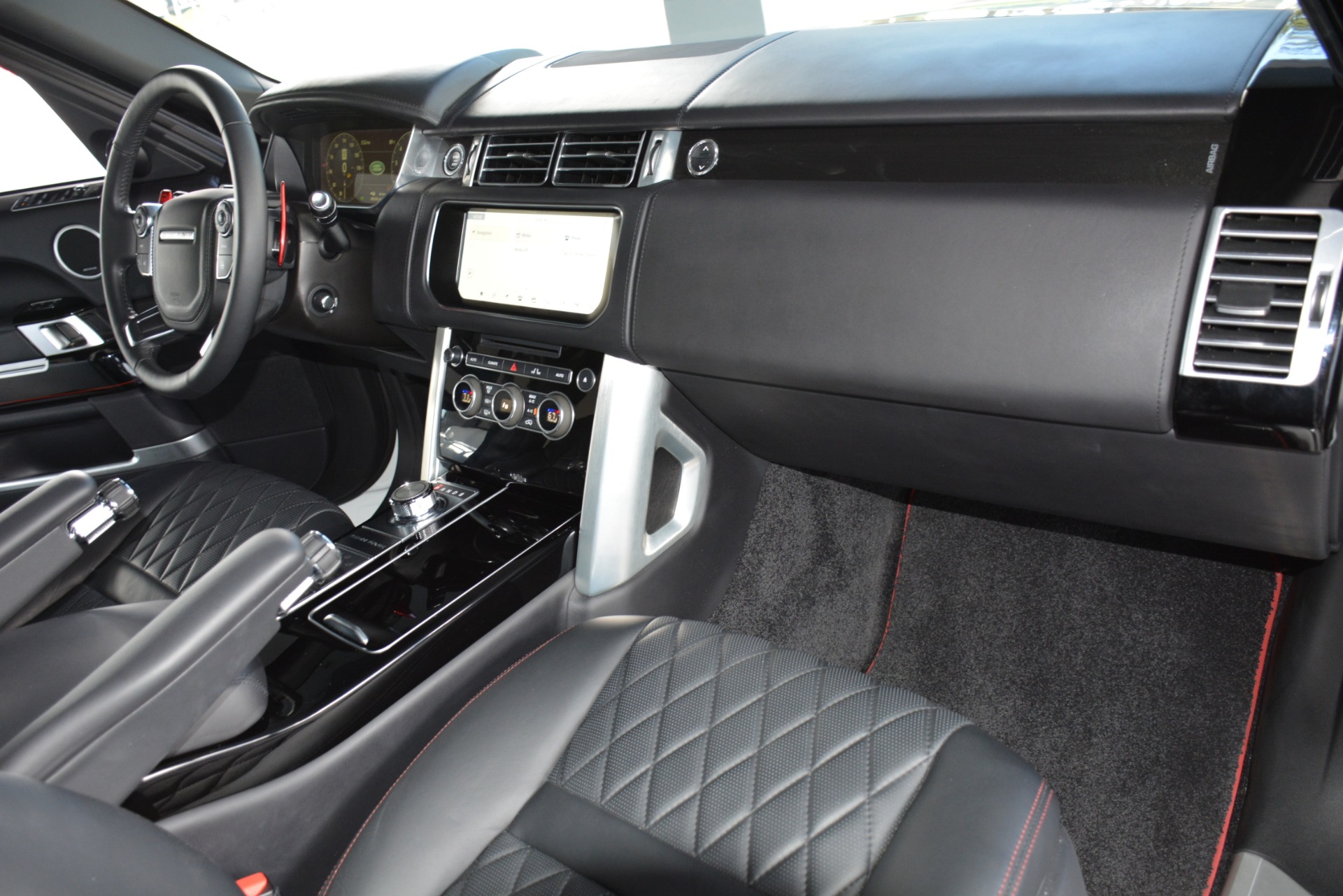 Used-2017-Land-Rover-Range-Rover-SVAutobiography-Dynamic