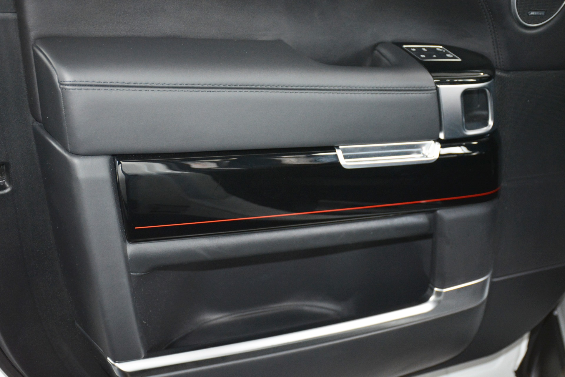 Used-2017-Land-Rover-Range-Rover-SVAutobiography-Dynamic