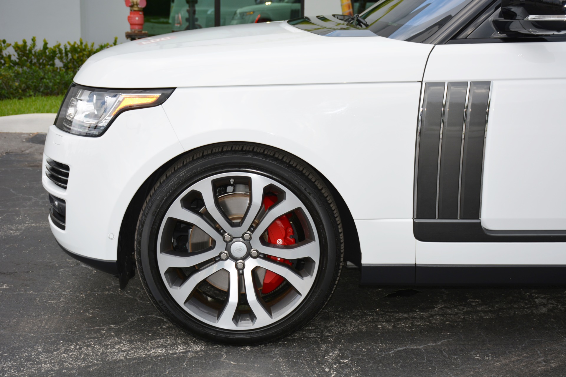 Used-2017-Land-Rover-Range-Rover-SVAutobiography-Dynamic