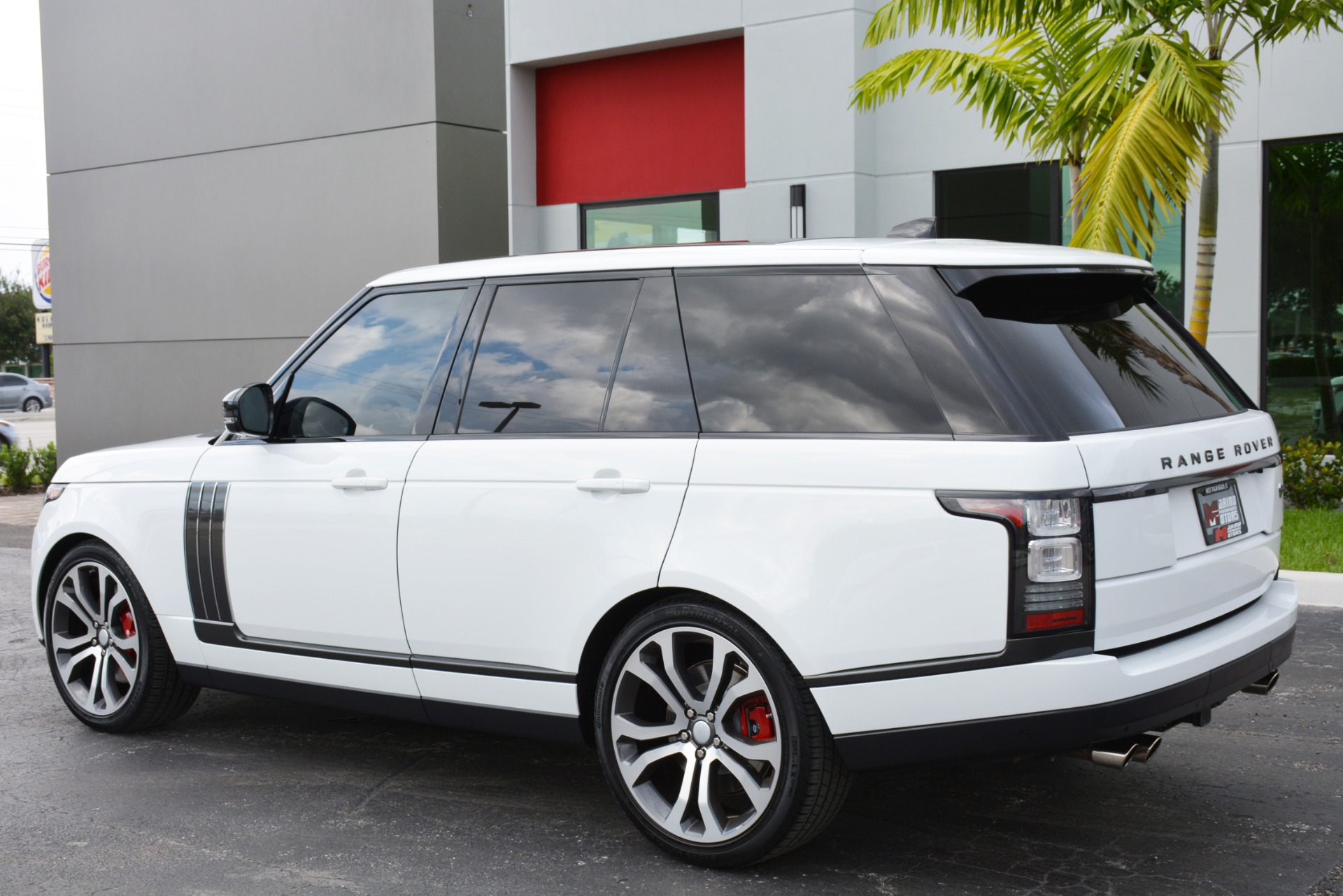 Used-2017-Land-Rover-Range-Rover-SVAutobiography-Dynamic