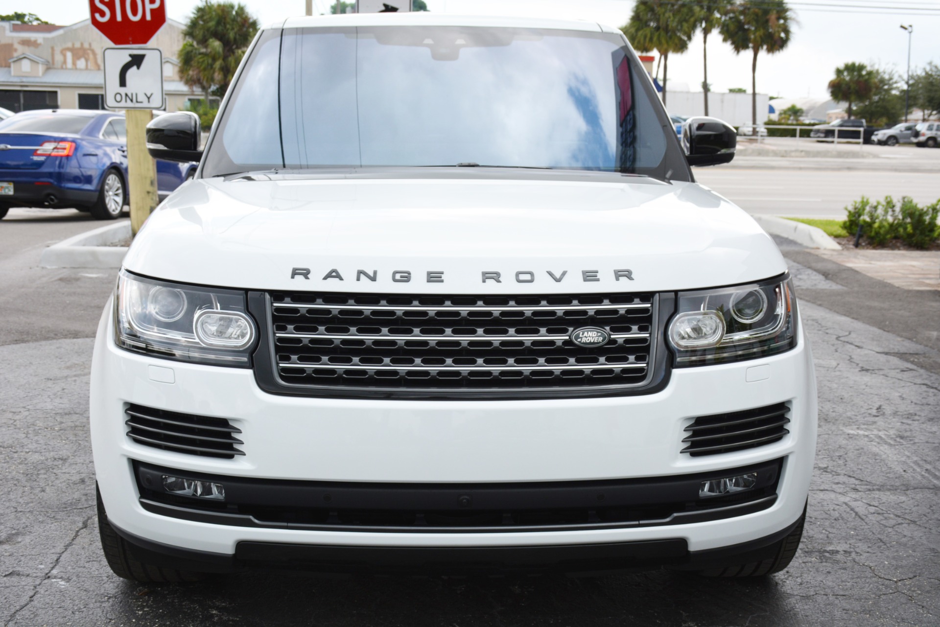 Used-2017-Land-Rover-Range-Rover-SVAutobiography-Dynamic