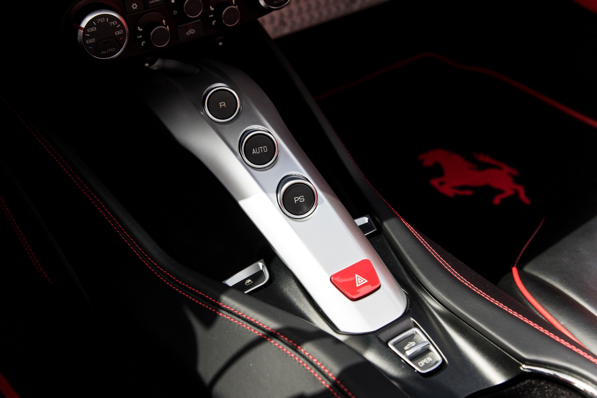 Used-2016-Ferrari-California-T