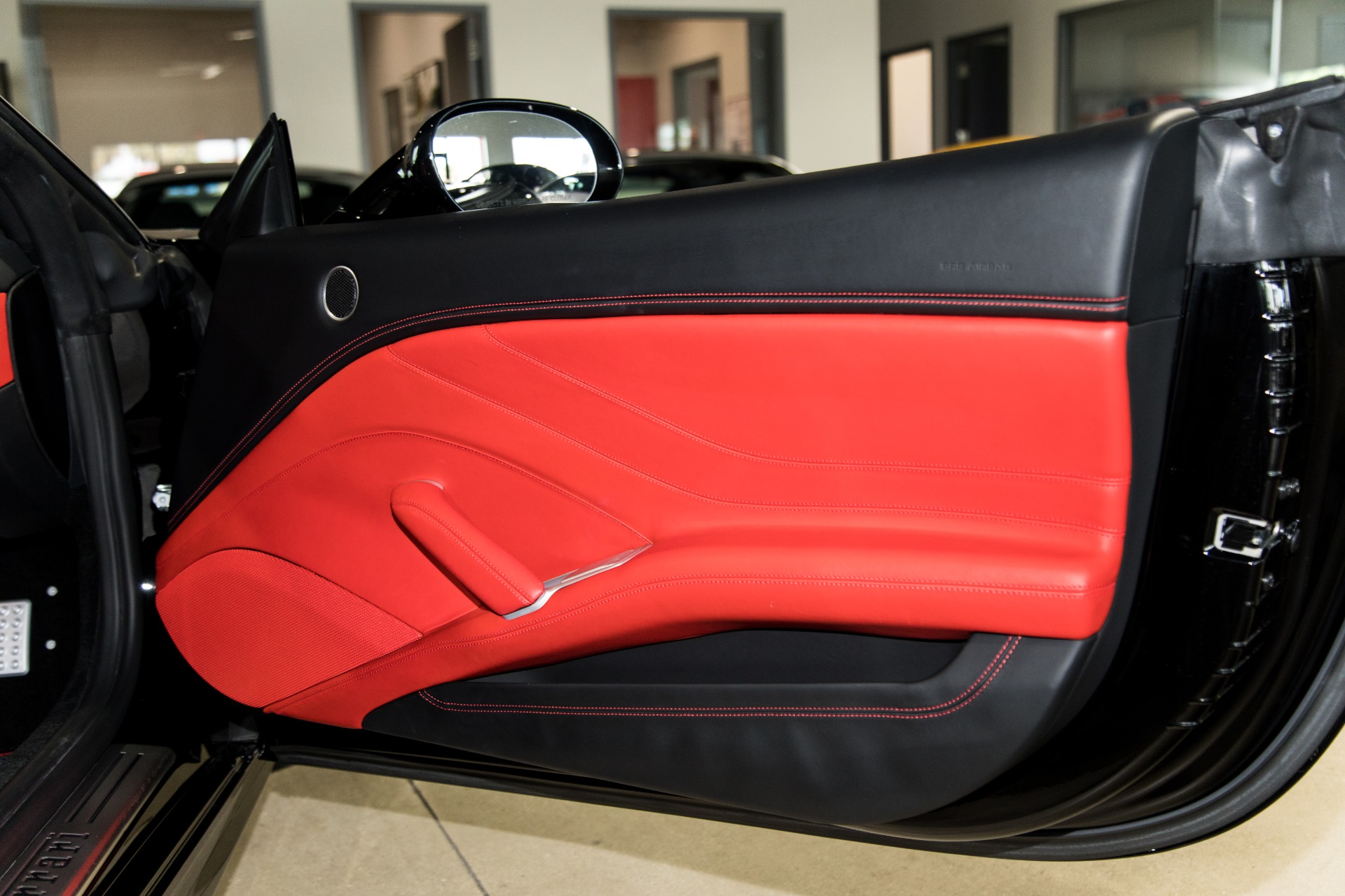 Used-2016-Ferrari-California-T