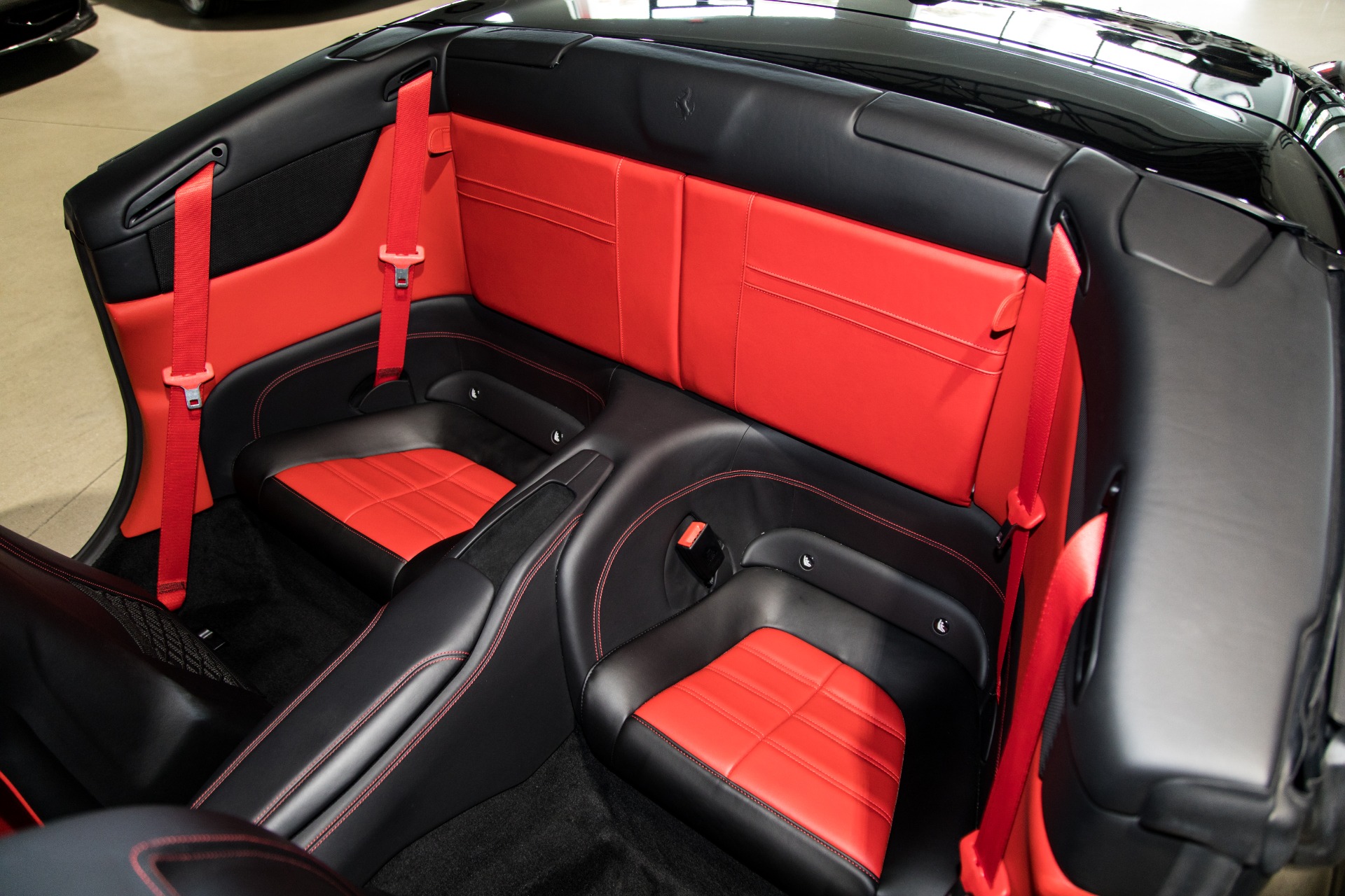 Used-2016-Ferrari-California-T