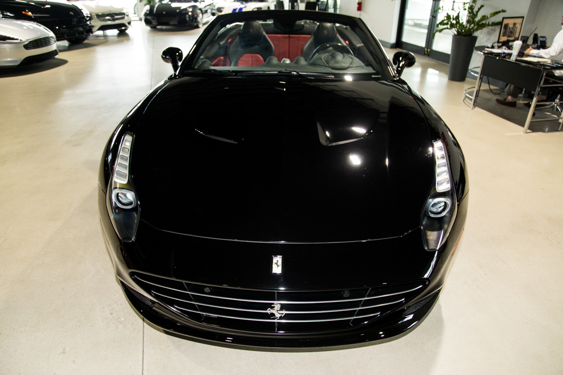 Used-2016-Ferrari-California-T