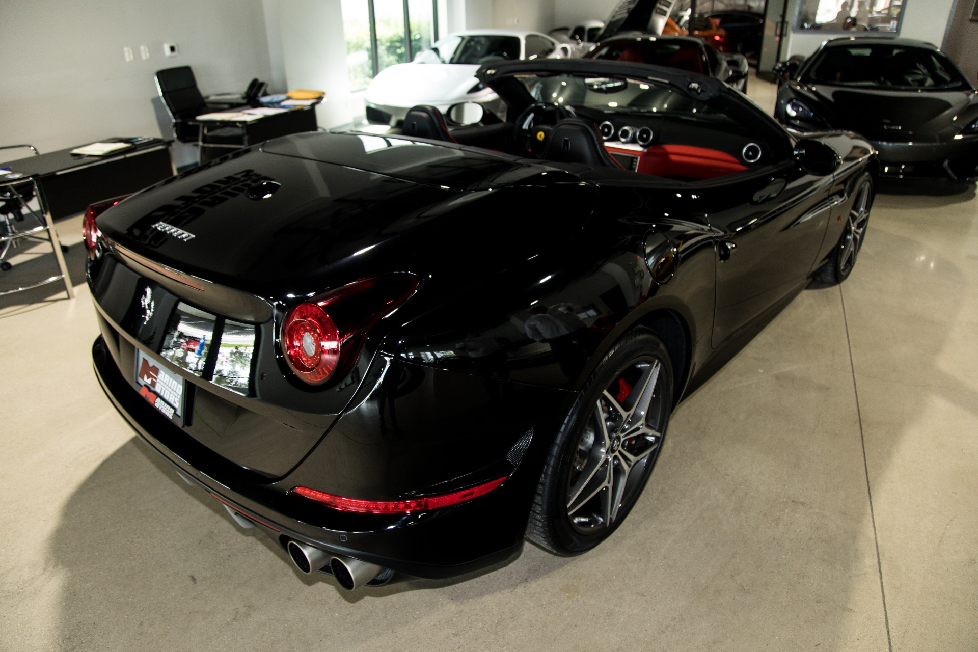 Used-2016-Ferrari-California-T