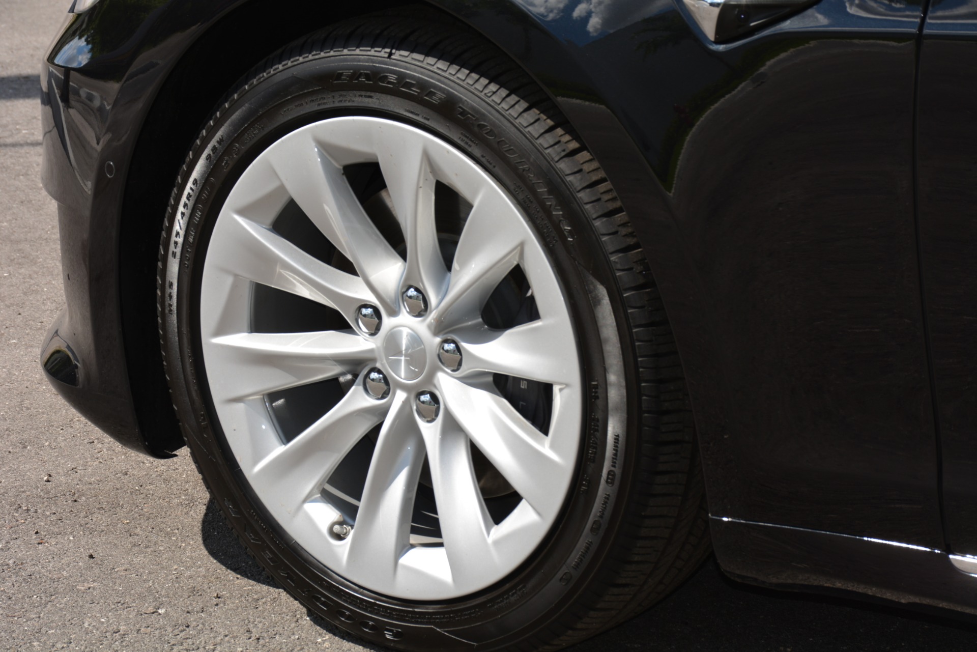 Used-2017-Tesla-Model-S-75