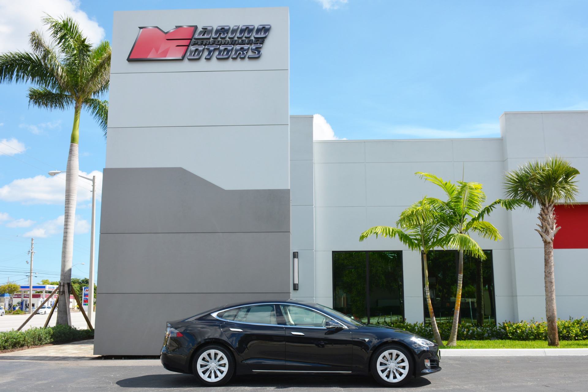 Used-2017-Tesla-Model-S-75