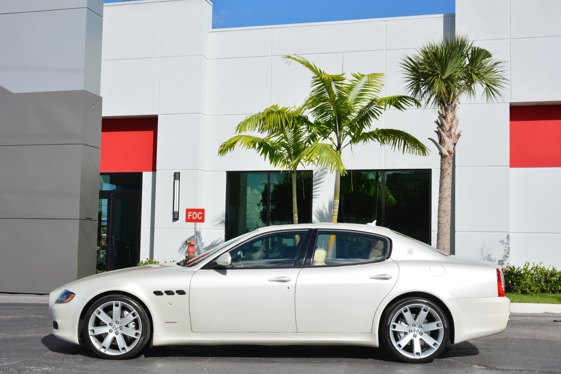 Used-2011-Maserati-Quattroporte-S-S