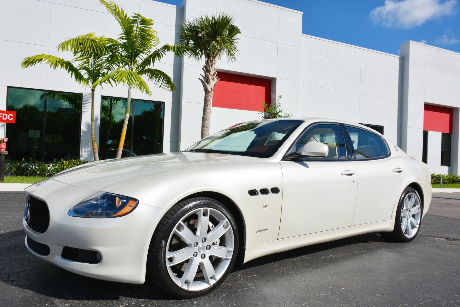 Used-2011-Maserati-Quattroporte-S-S