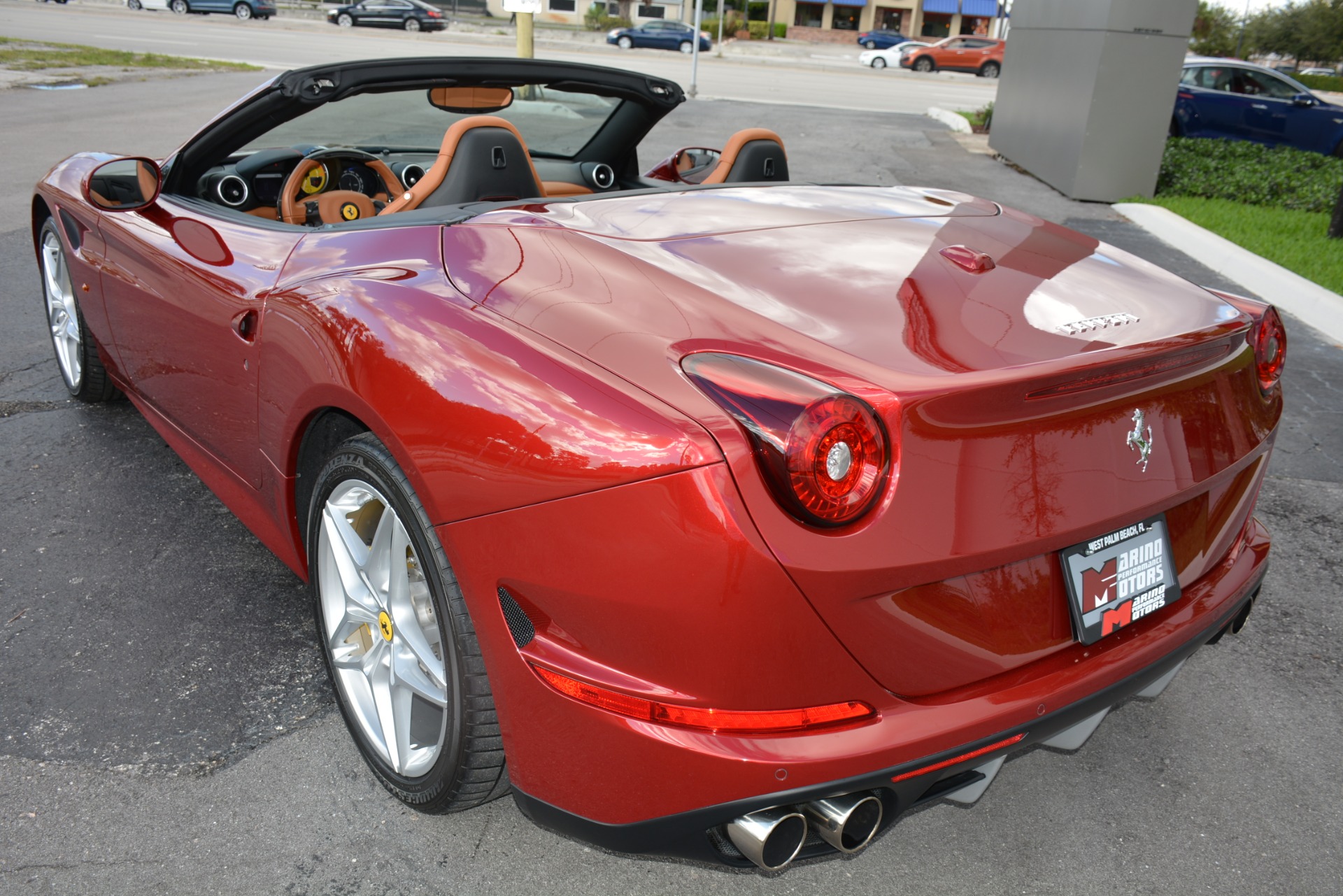 Used-2015-Ferrari-California-T