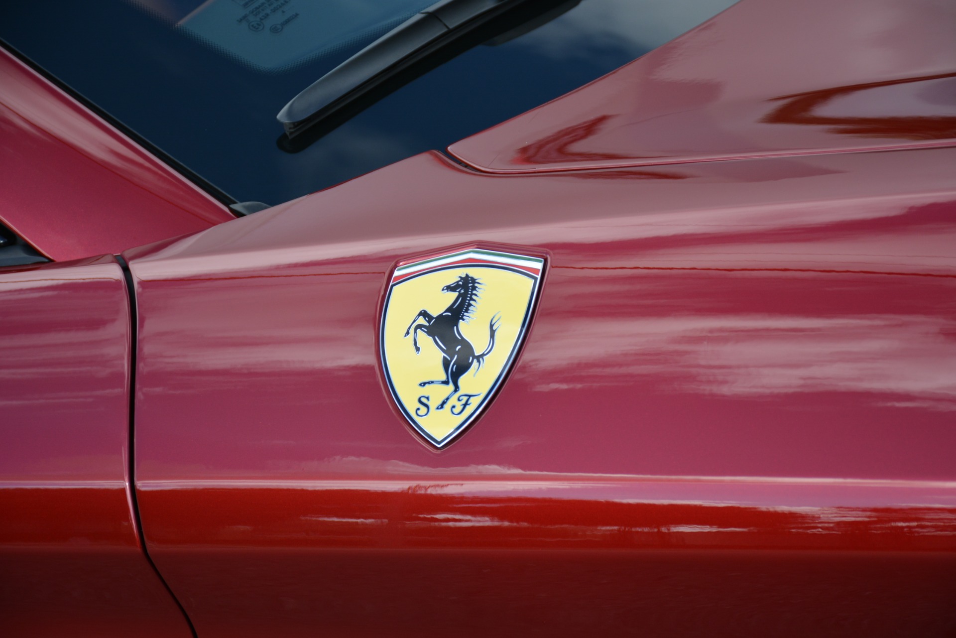 Used-2015-Ferrari-California-T