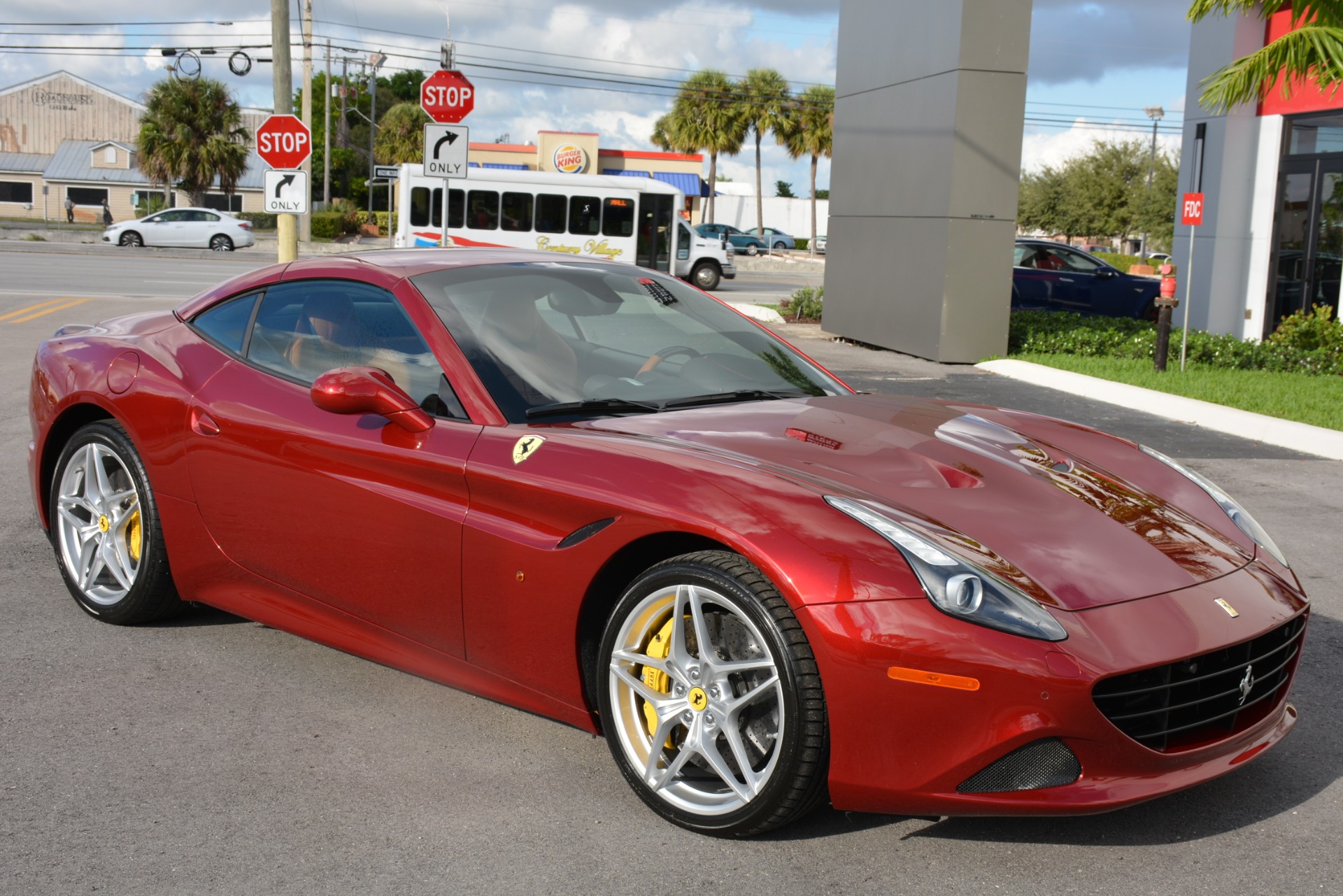 Used-2015-Ferrari-California-T