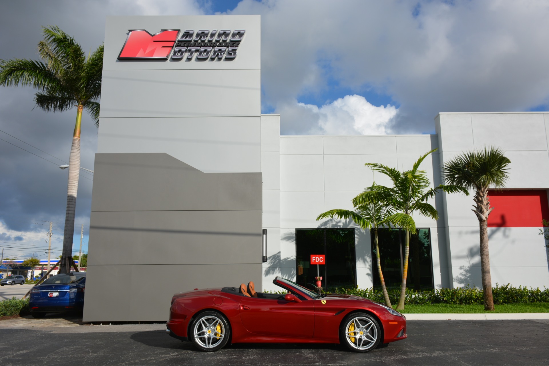 Used-2015-Ferrari-California-T