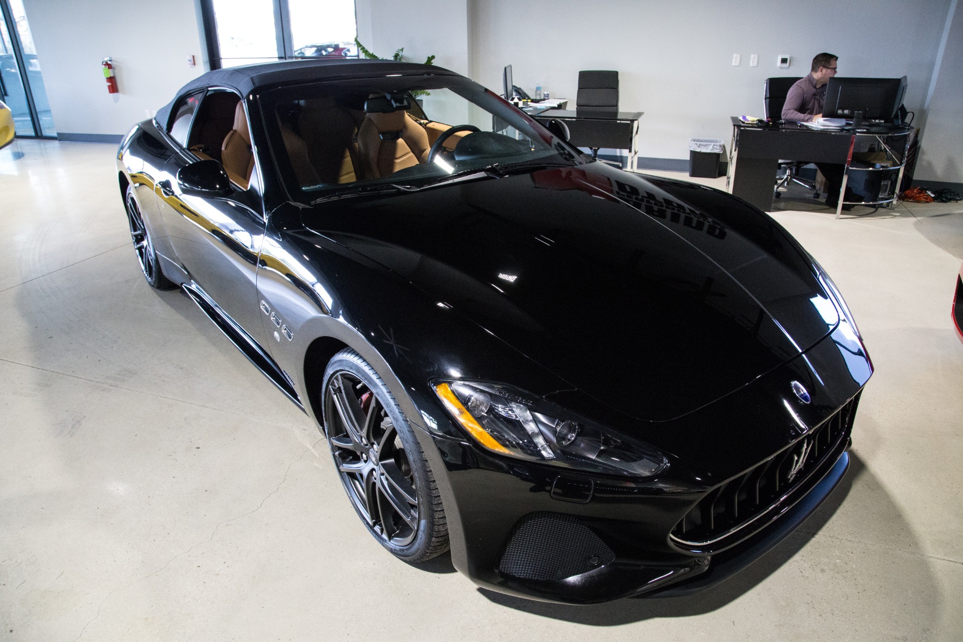 Used-2018-Maserati-GranTurismo-Sport-Convertible