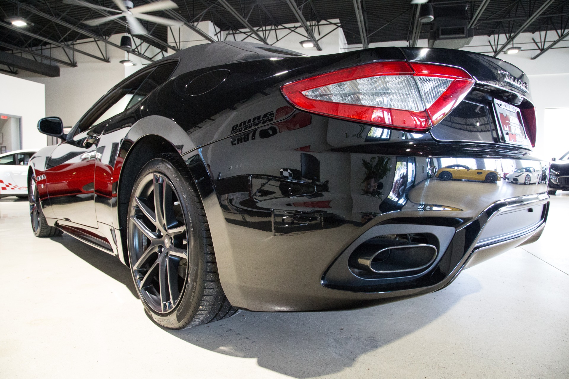 Used-2018-Maserati-GranTurismo-Sport-Convertible