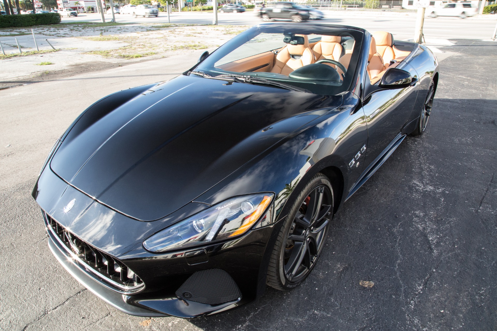 Used-2018-Maserati-GranTurismo-Sport-Convertible