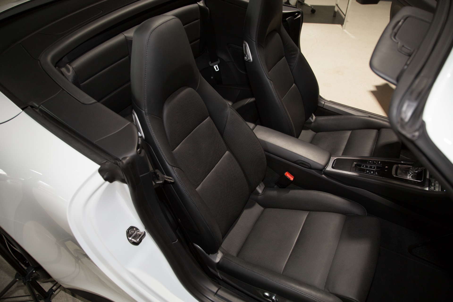 Used-2015-Porsche-911-Carrera-4S