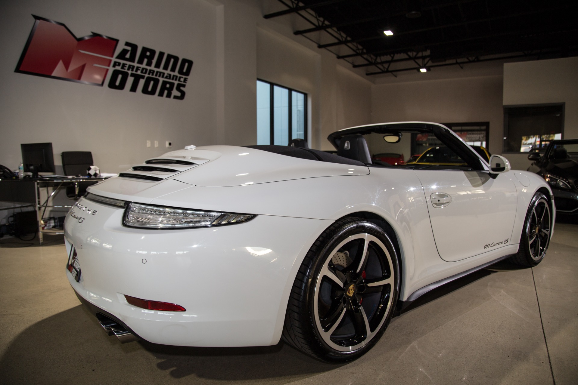Used-2015-Porsche-911-Carrera-4S