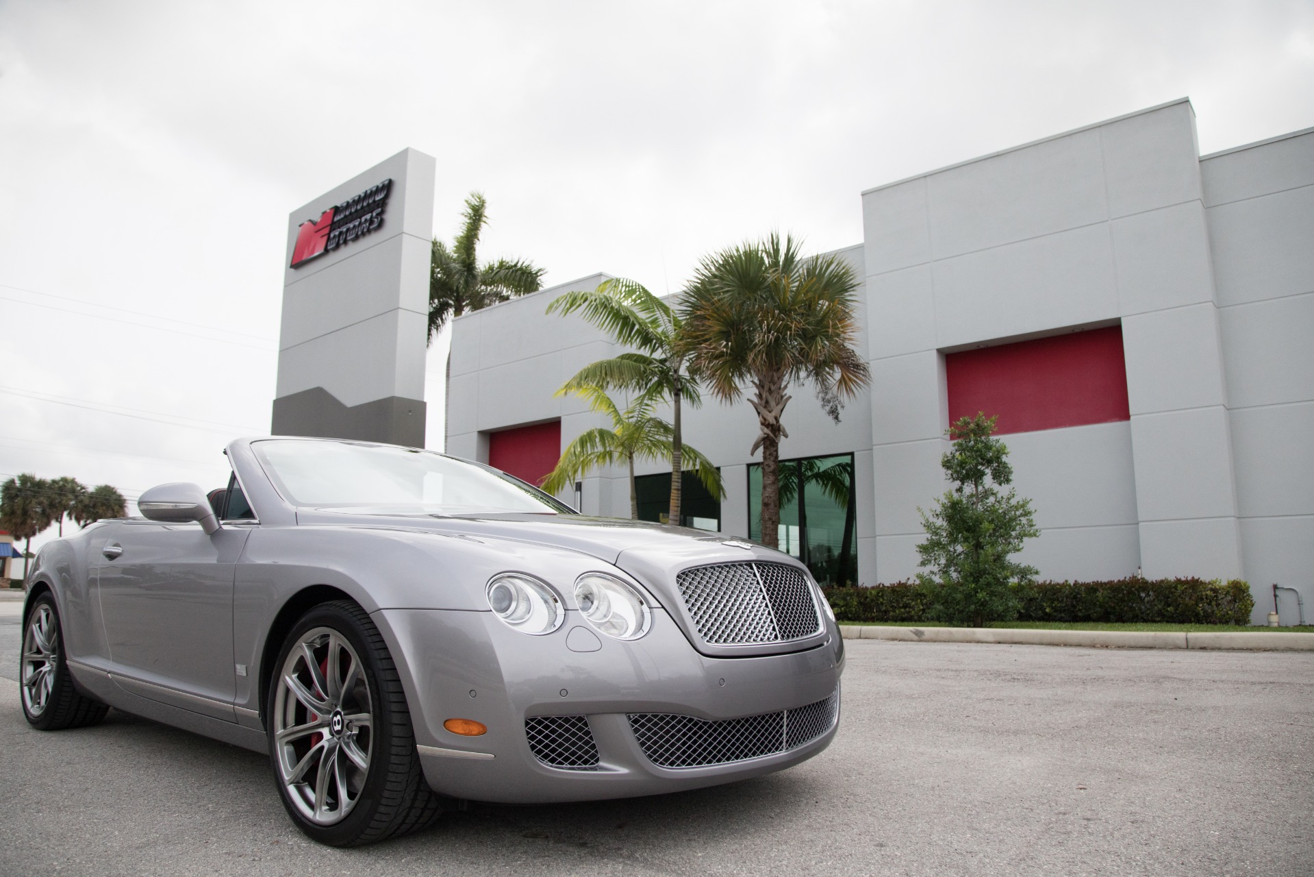 Used-2011-Bentley-Continental-GT-Speed-80-11-Edition