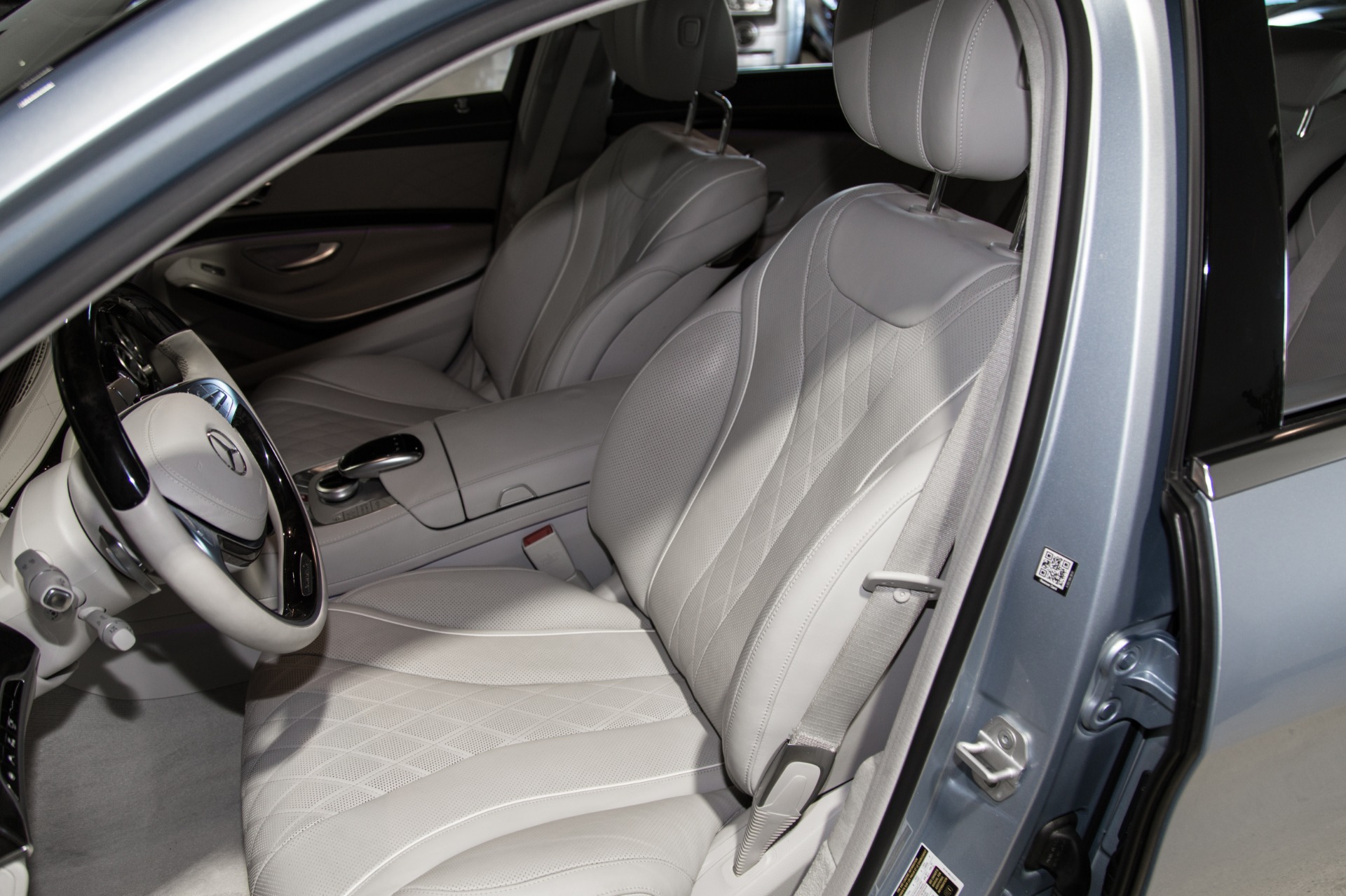 Used-2015-Mercedes-Benz-S-Class-S-550